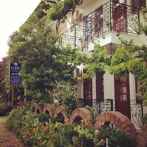 Rose Pension Konukevi